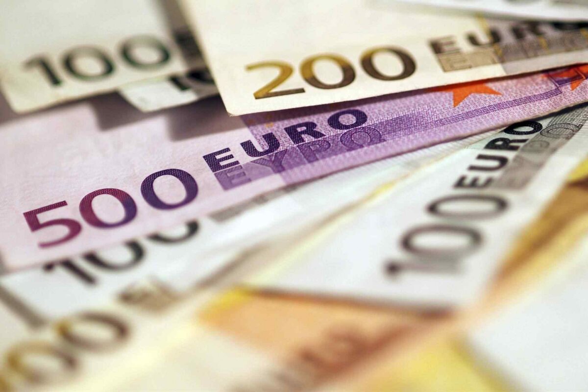 Global Stocks Move Higher Than Ever In 2017