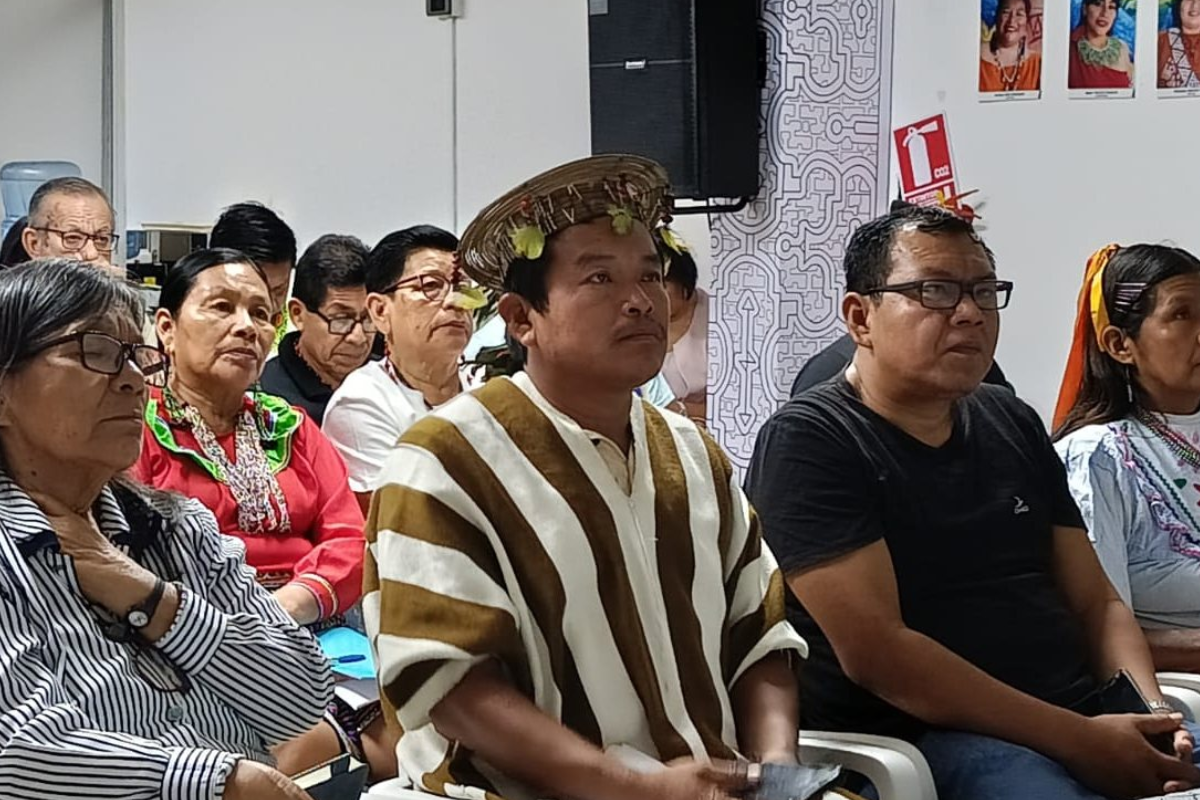 Dirigentes indígenas de Ucayali participan en diálogo sobre gobernanza forestal en Lima
