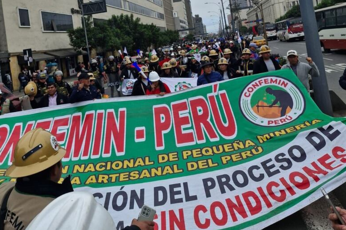 Desafíos ambientales de Perú en 2026: frenar la minería ilegal y el crimen organizado en un año electoral Desafíos ambientales de Perú en 2026: frenar la minería ilegal y el crimen organizado en un año electoral