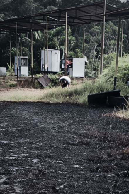 Derrames sin limpiar en comunidad achuar